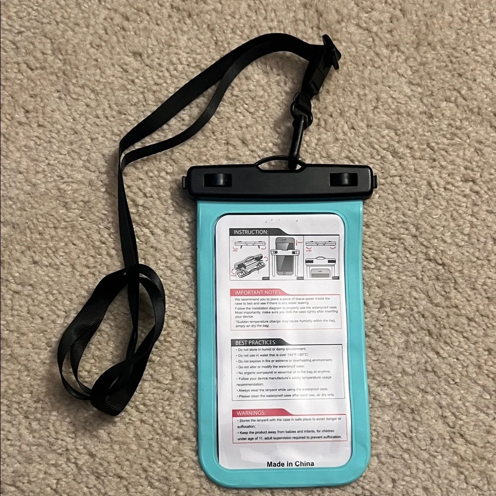 Hiearcool Waterproof Phone Pouch - Teal with Black Lanyard